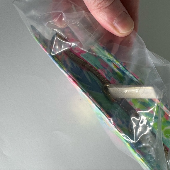 Lilly Pulitzer Pink and Green Tropical Makeup travel pouch - Picture 2 of 6